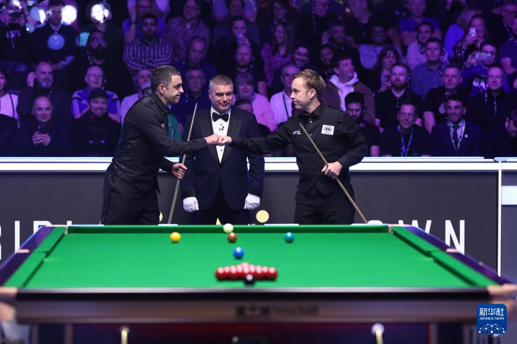 她连输6局 她连输6局