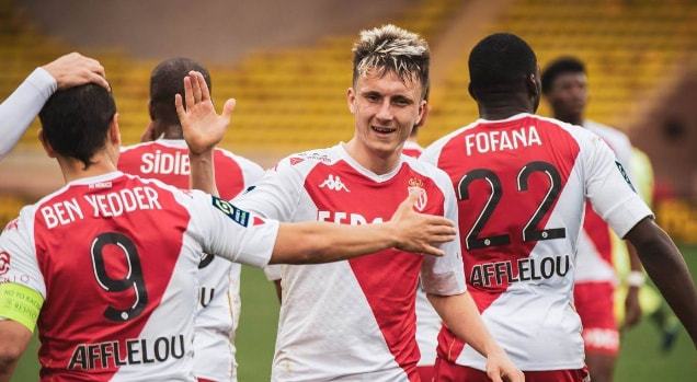 他标志性的 他标志性的