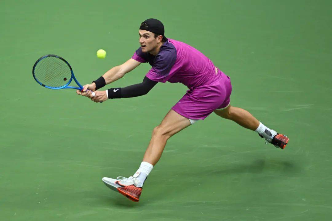 巡赛冠军 巡赛冠军