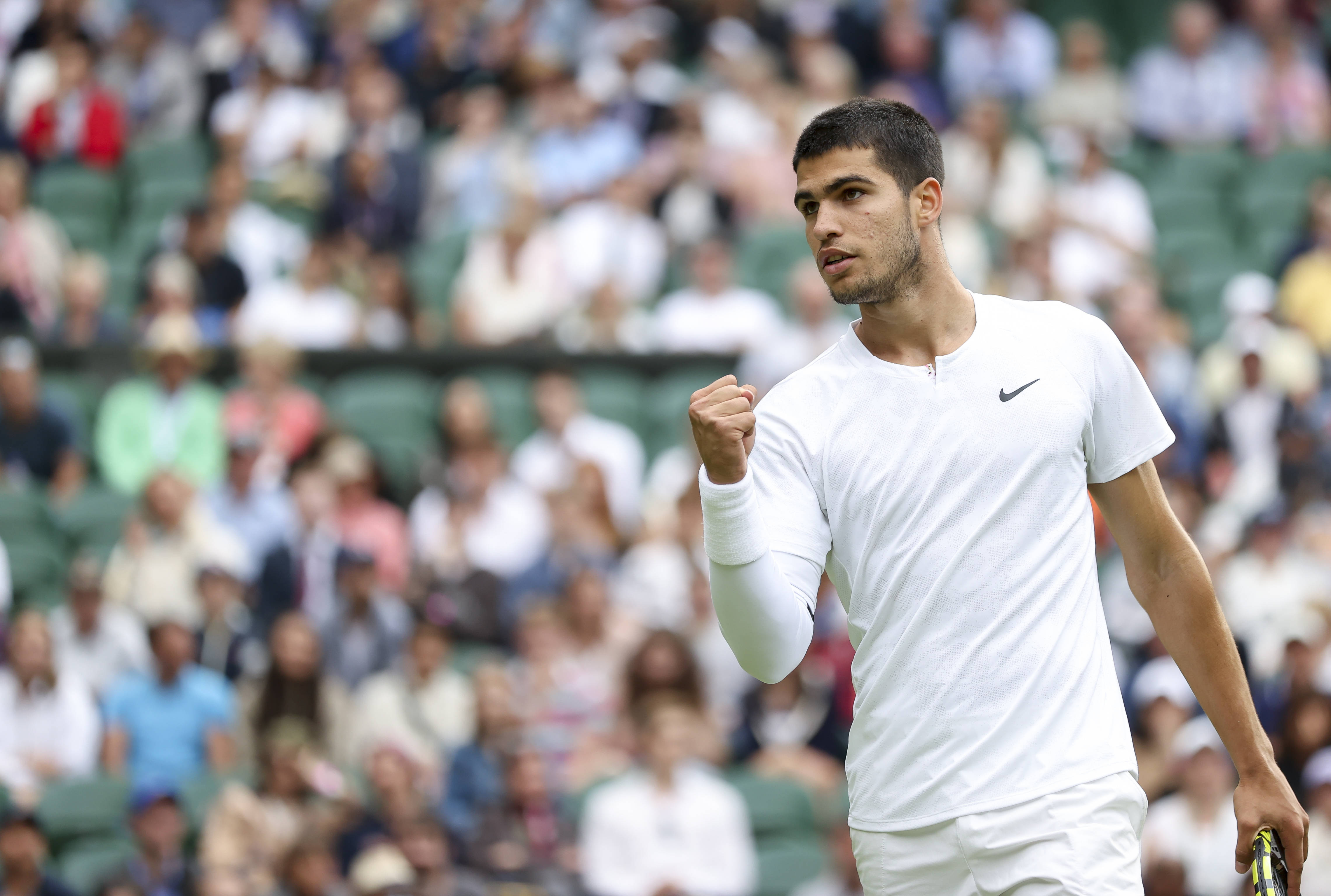 一路过关斩 一路过关斩